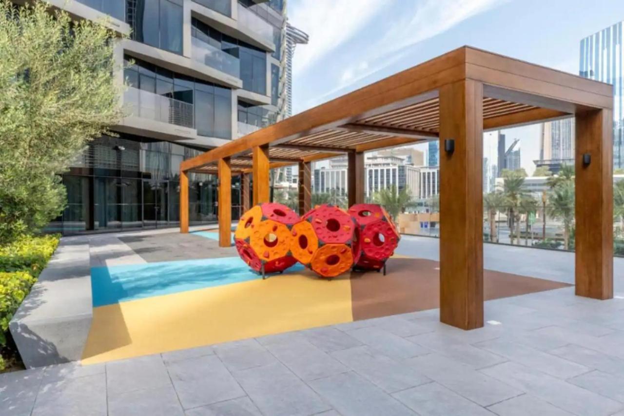 Gorgeous High Floor 3-bed With Full Burj View