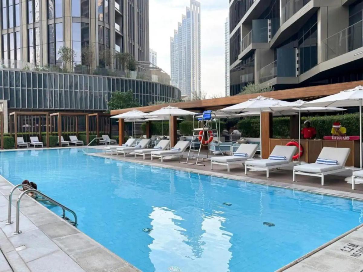 Gorgeous High Floor 3-bed With Full Burj View * Dubai