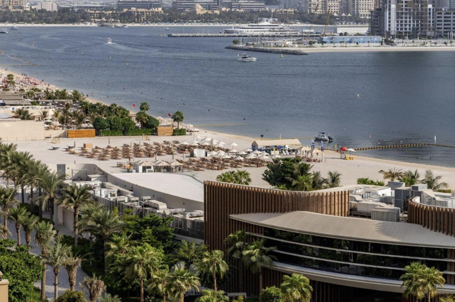 Seven Palm With West Access Dubai