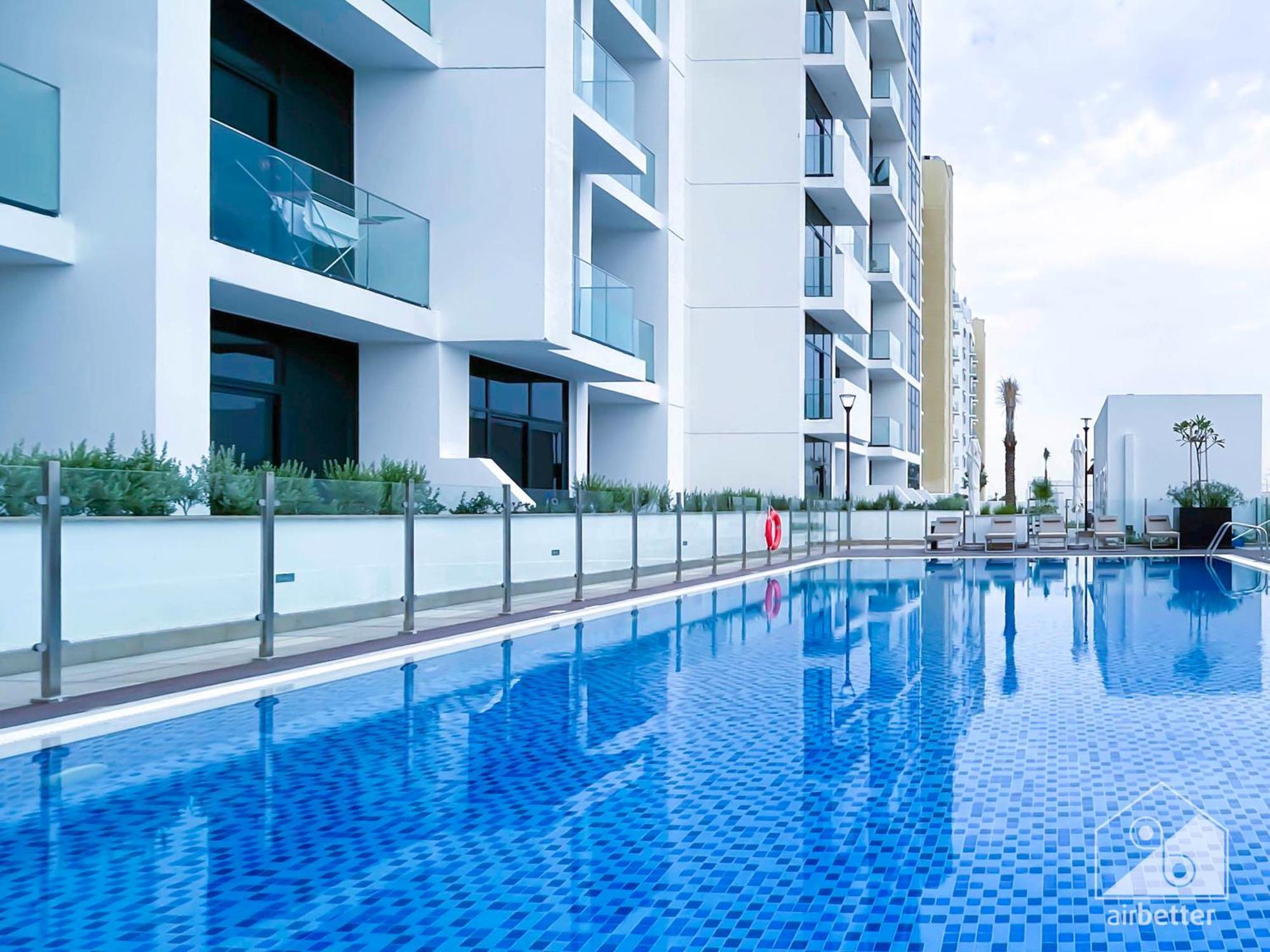 Apartment Opulent With Balcony At Aziz Riviera