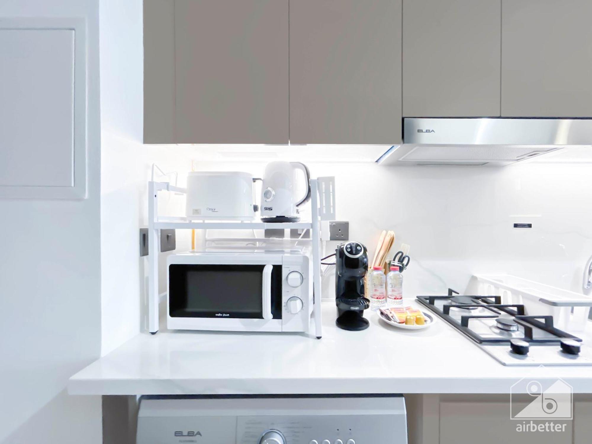 Apartment Opulent With Balcony At Aziz Riviera Dubai
