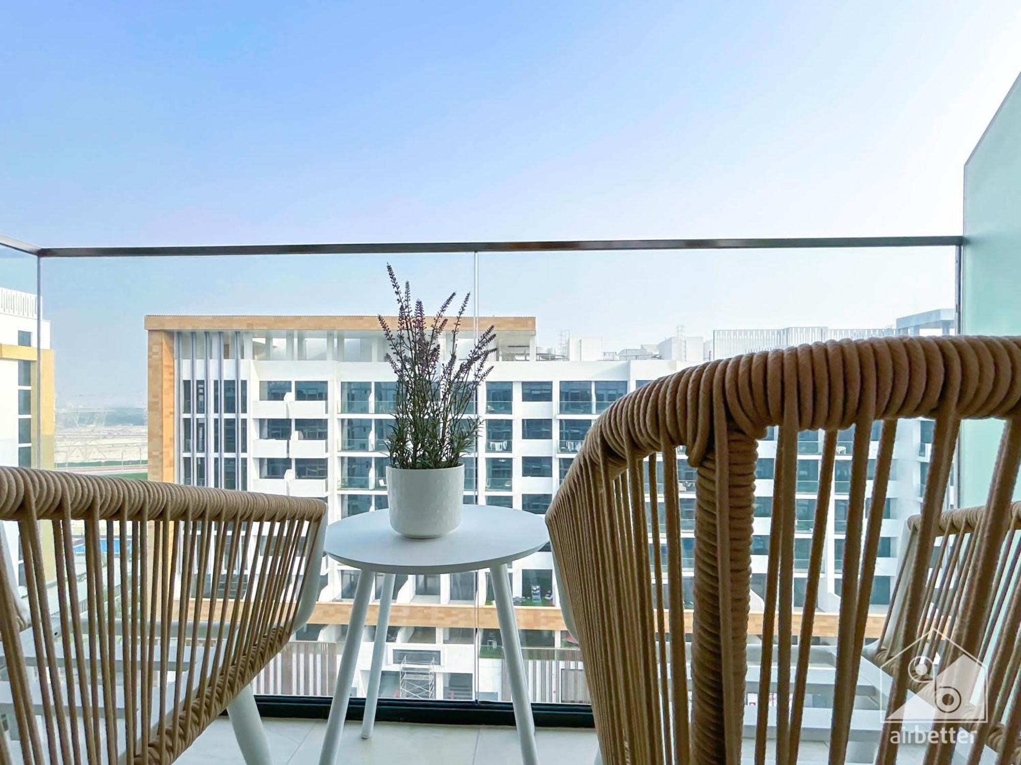 Apartment Opulent With Balcony At Aziz Riviera Dubai