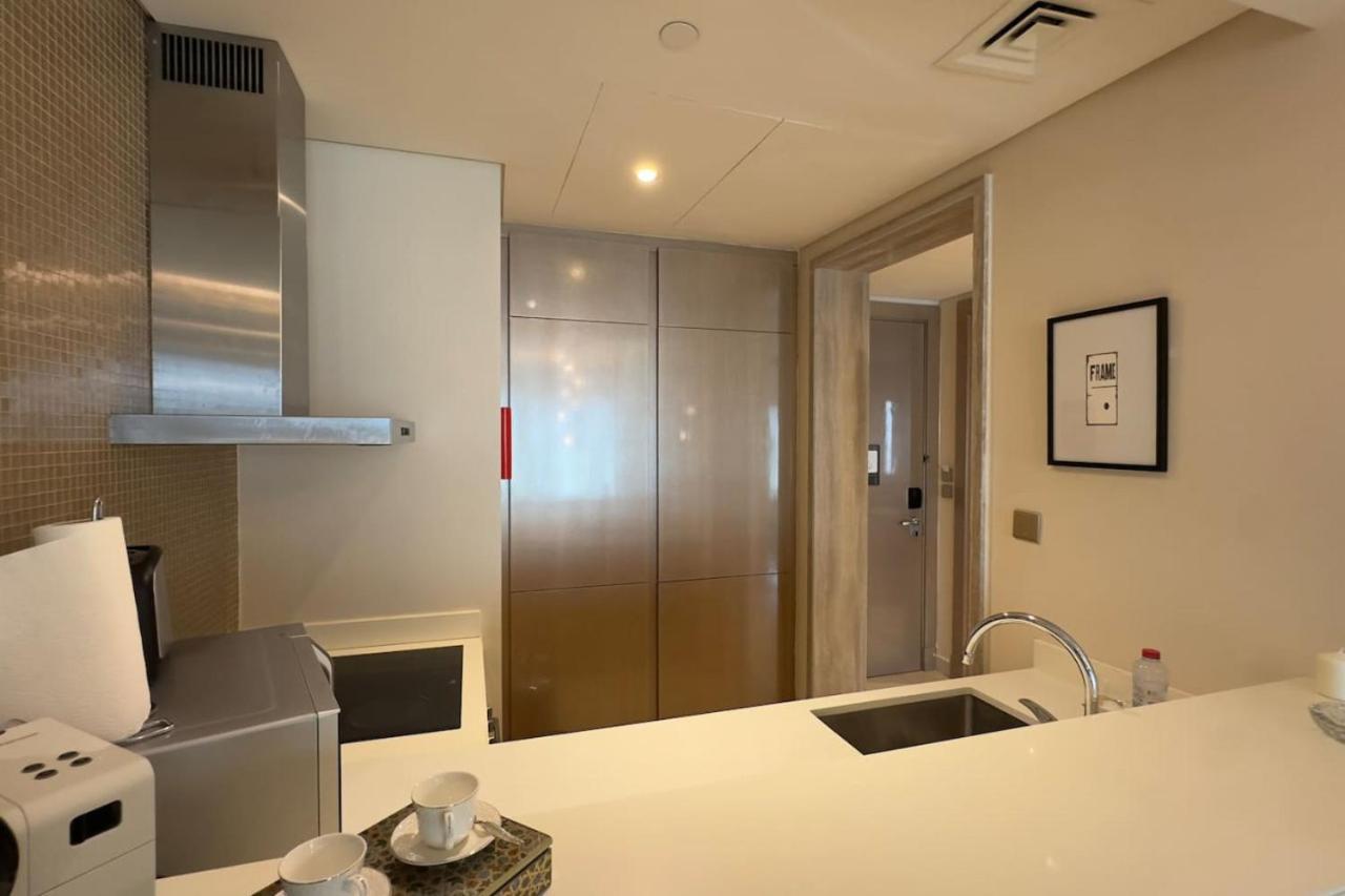 2br High Floor In Paramount Tower A - Business Bay By Vibel Dubai