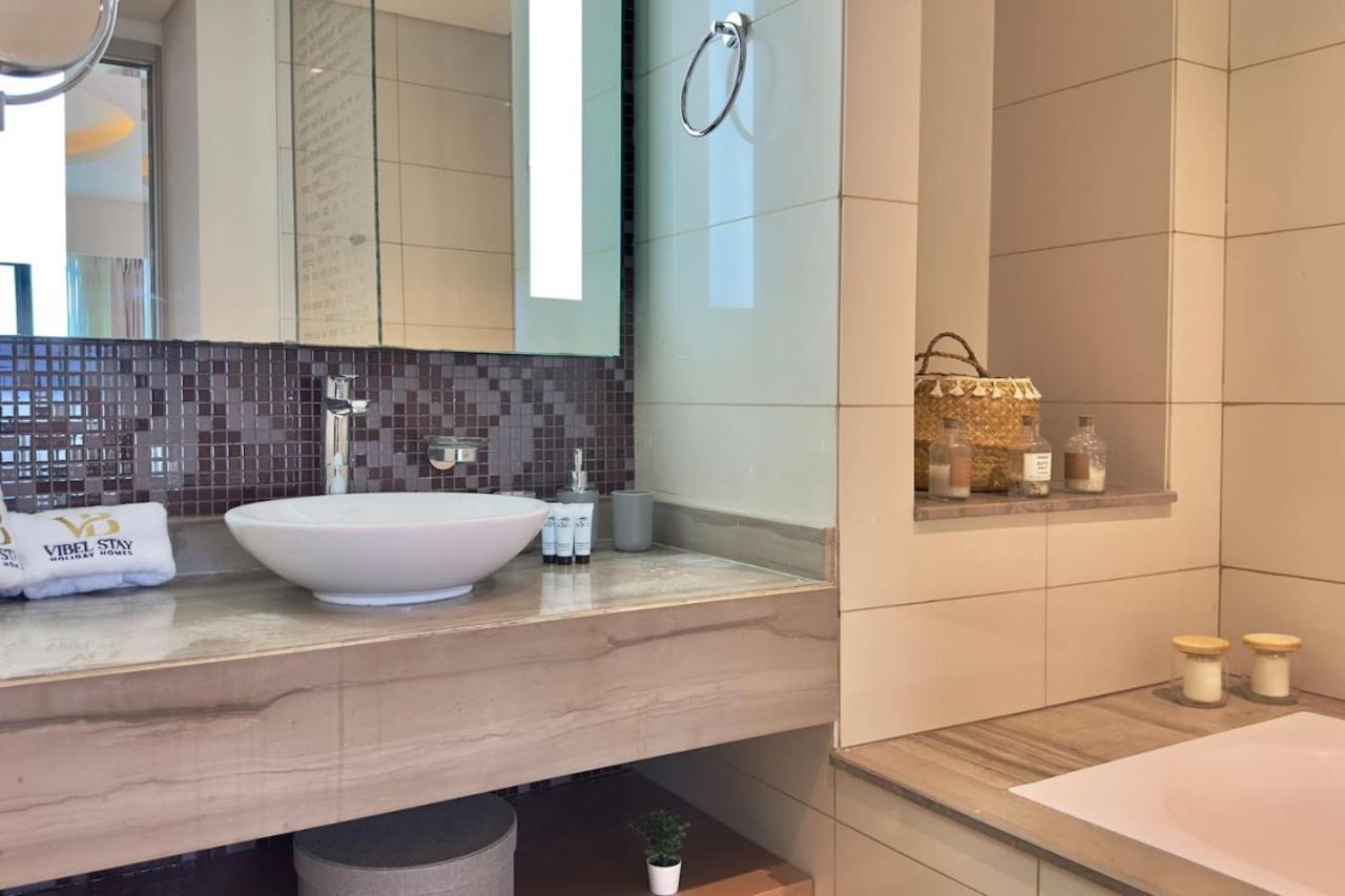 Apartment 2br High Floor In Paramount Tower A - Business Bay By Vibel