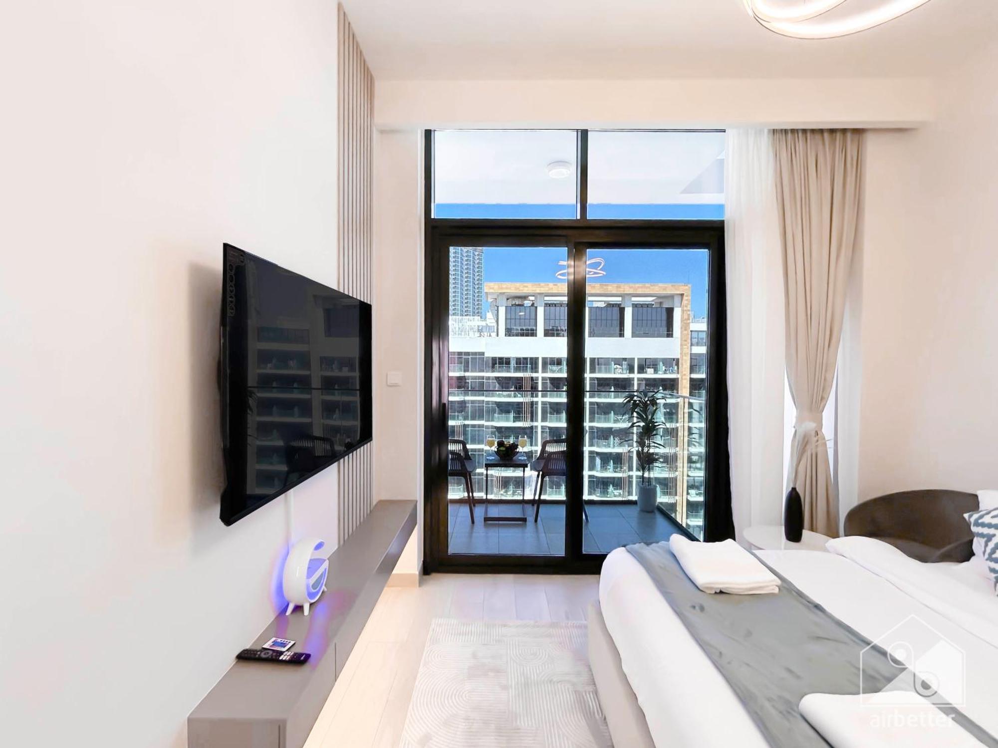 Apartment Riviera With Balcony Views *