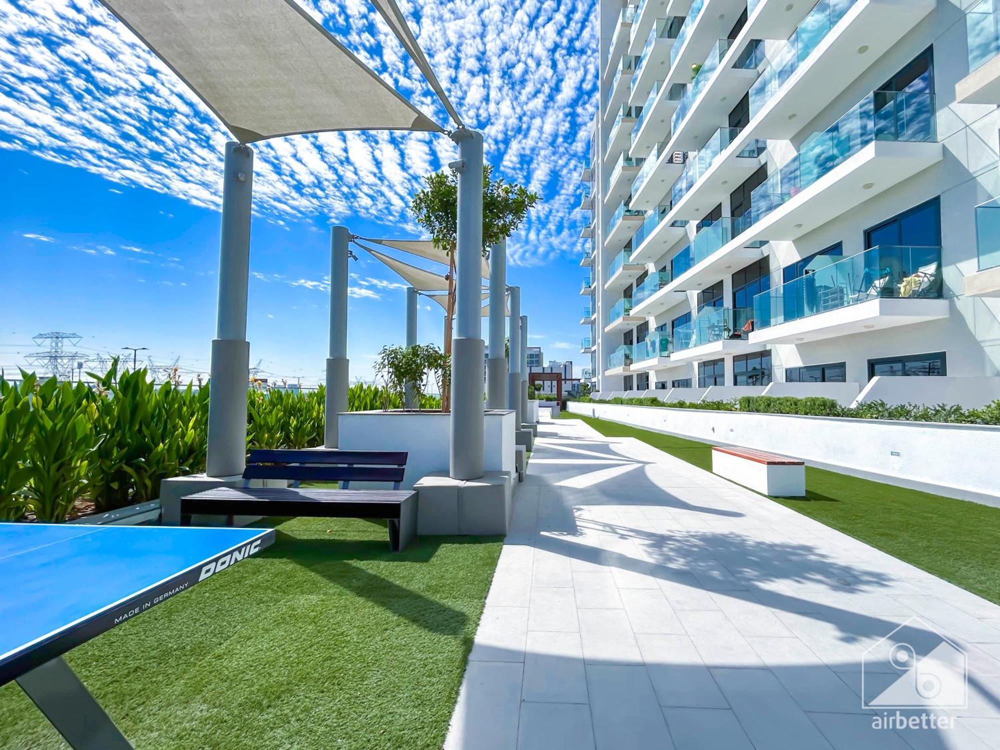 Riviera With Balcony Views Apartment Dubai