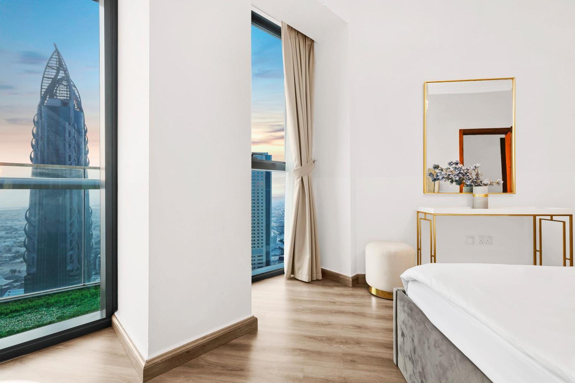 First Class 2br Amazing Skyline And Sea Views From Balcony Apartment *