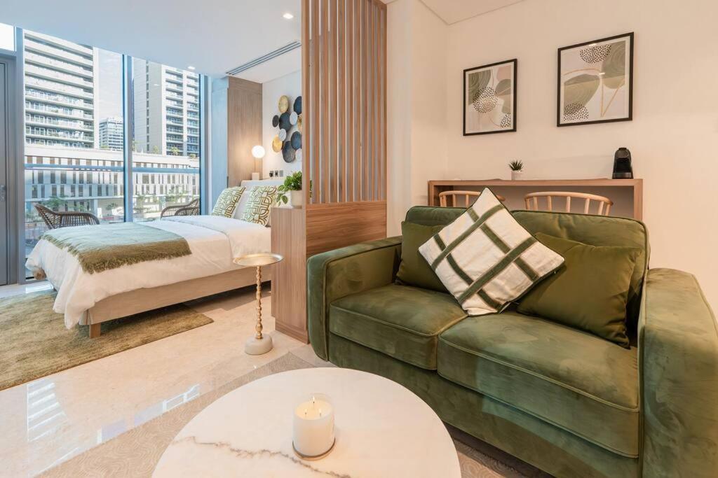 Apartment Luxury Brand New In Downtown