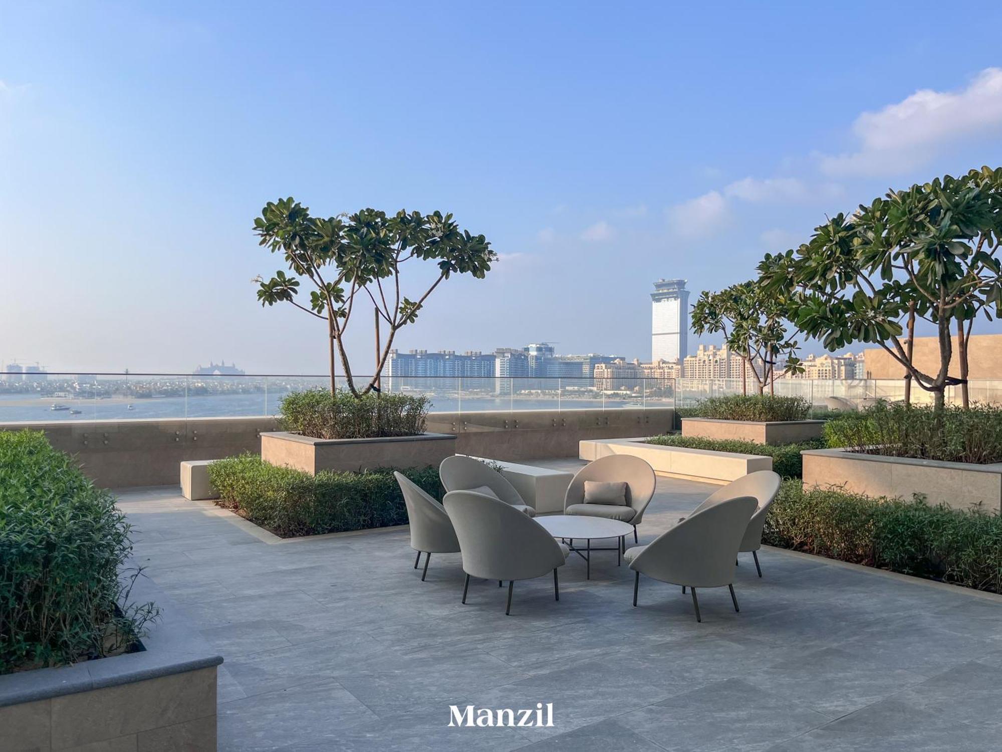 2br Coastal Luxury Retreat At Emaar Beachfront Apartment