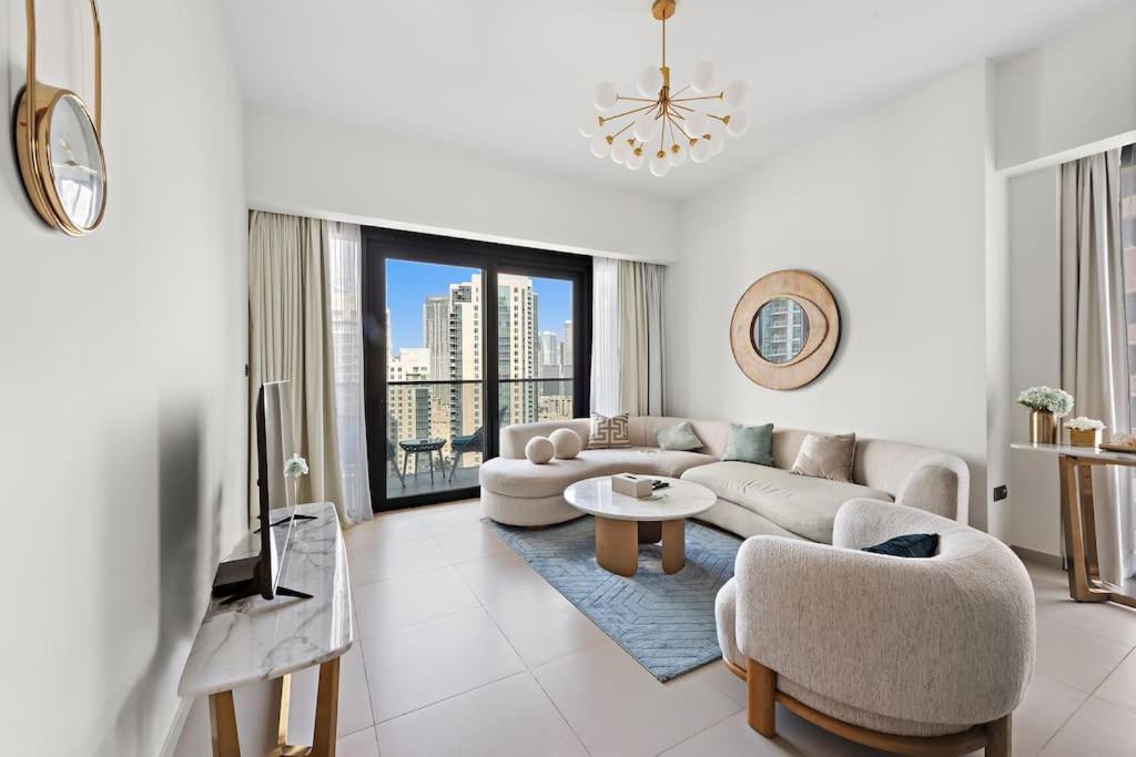 Apartment Burj Khalifa Views Stylish 2Br Near Dubai Mall And Metro Dubai