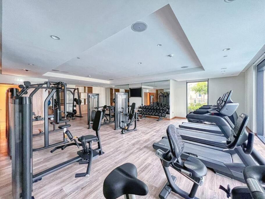 Burj Khalifa Views Stylish 2Br Near Dubai Mall And Metro Dubai