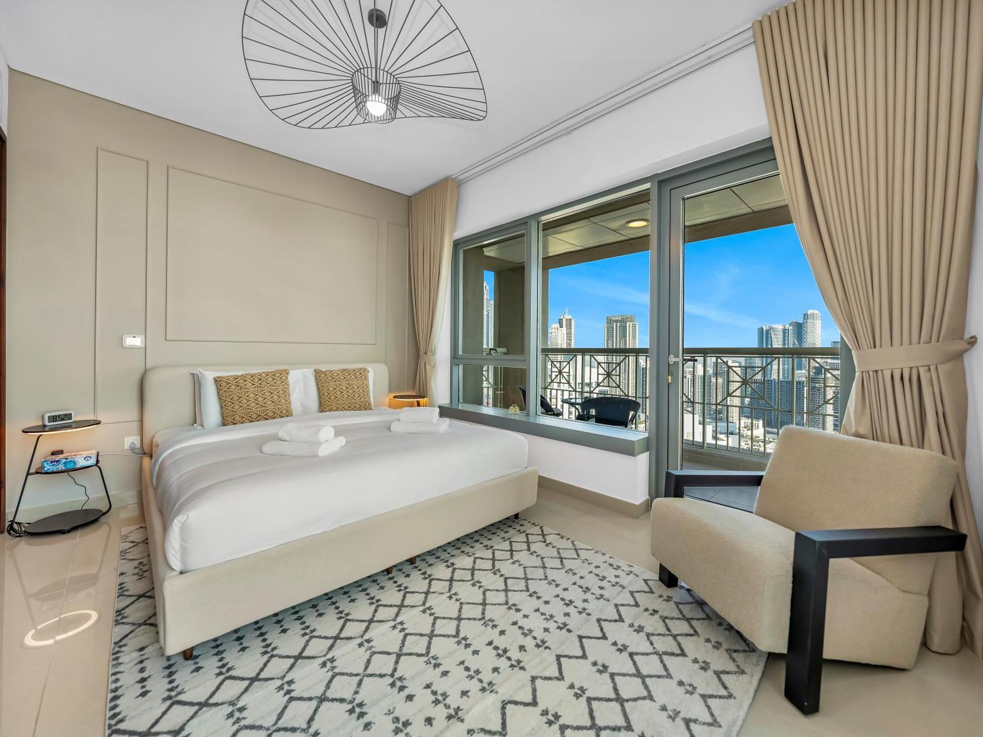 New Downtown Setup - Penthouse With Panoramaic Views *