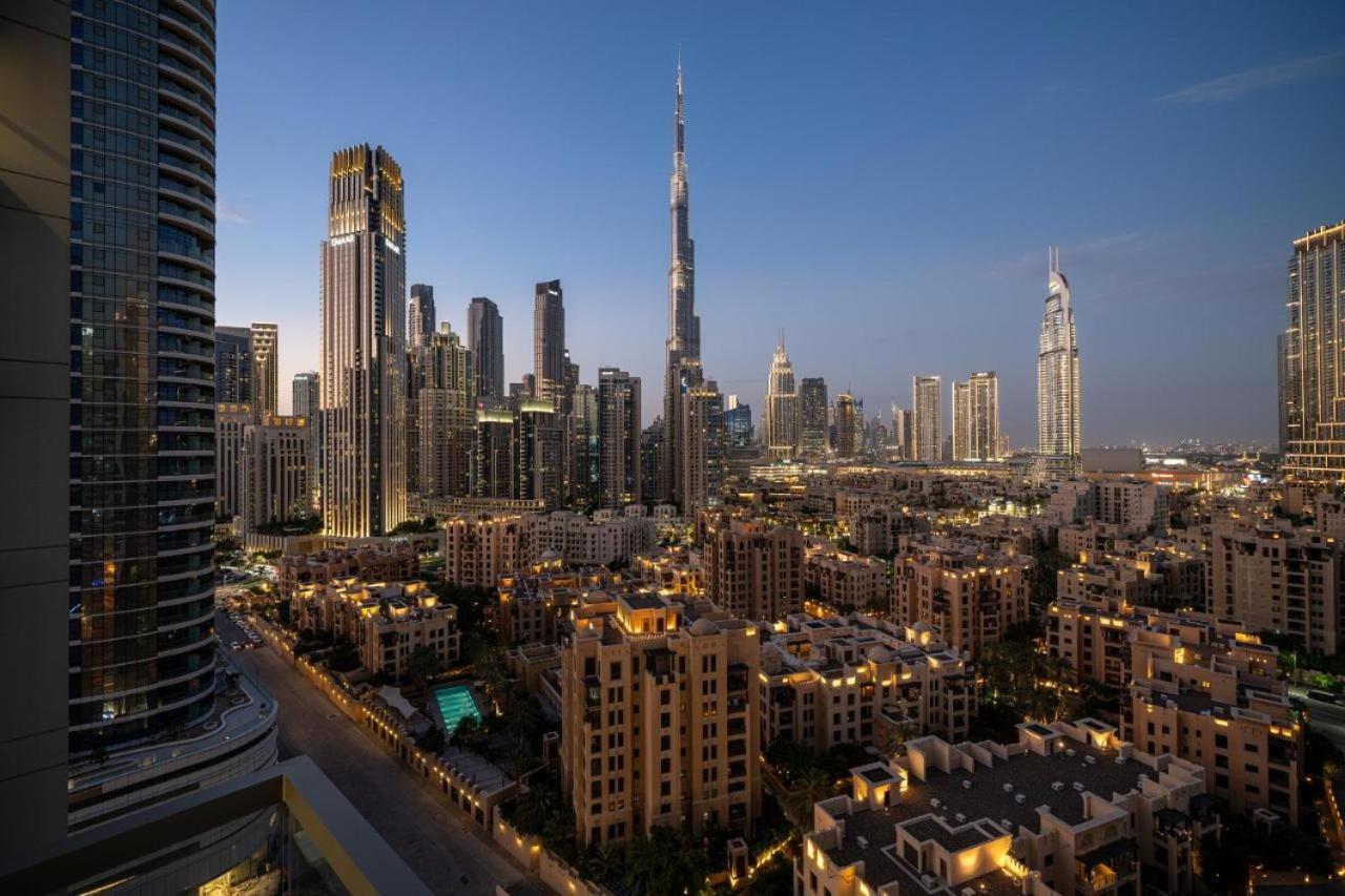 Apartment 1bedroom 2 Beds Burj Khalifa Views- 5min Walk To Burj Khalifa