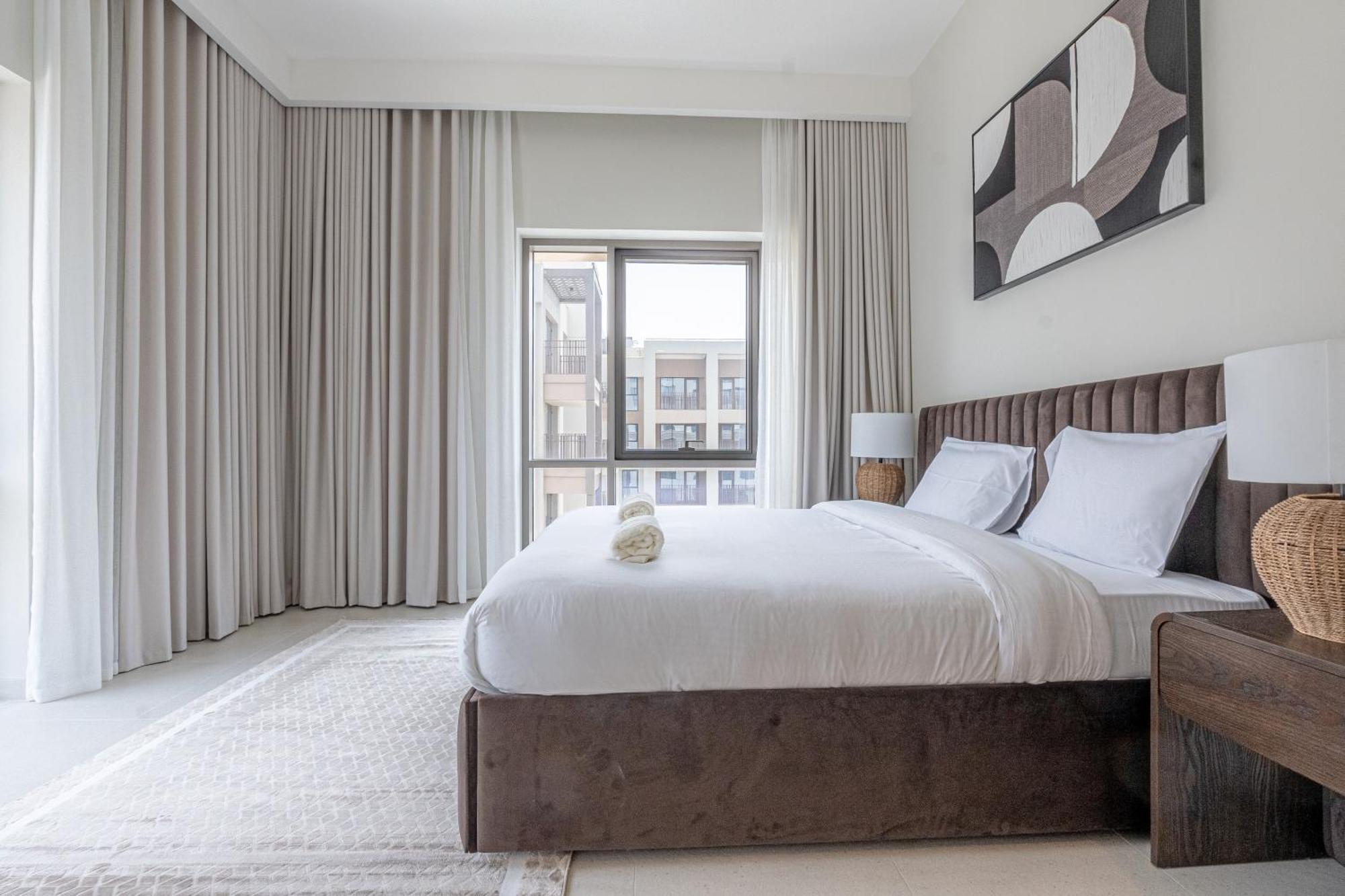 Apartment Stylish 2 Bedroom At Vida Residence, Creek Dubai