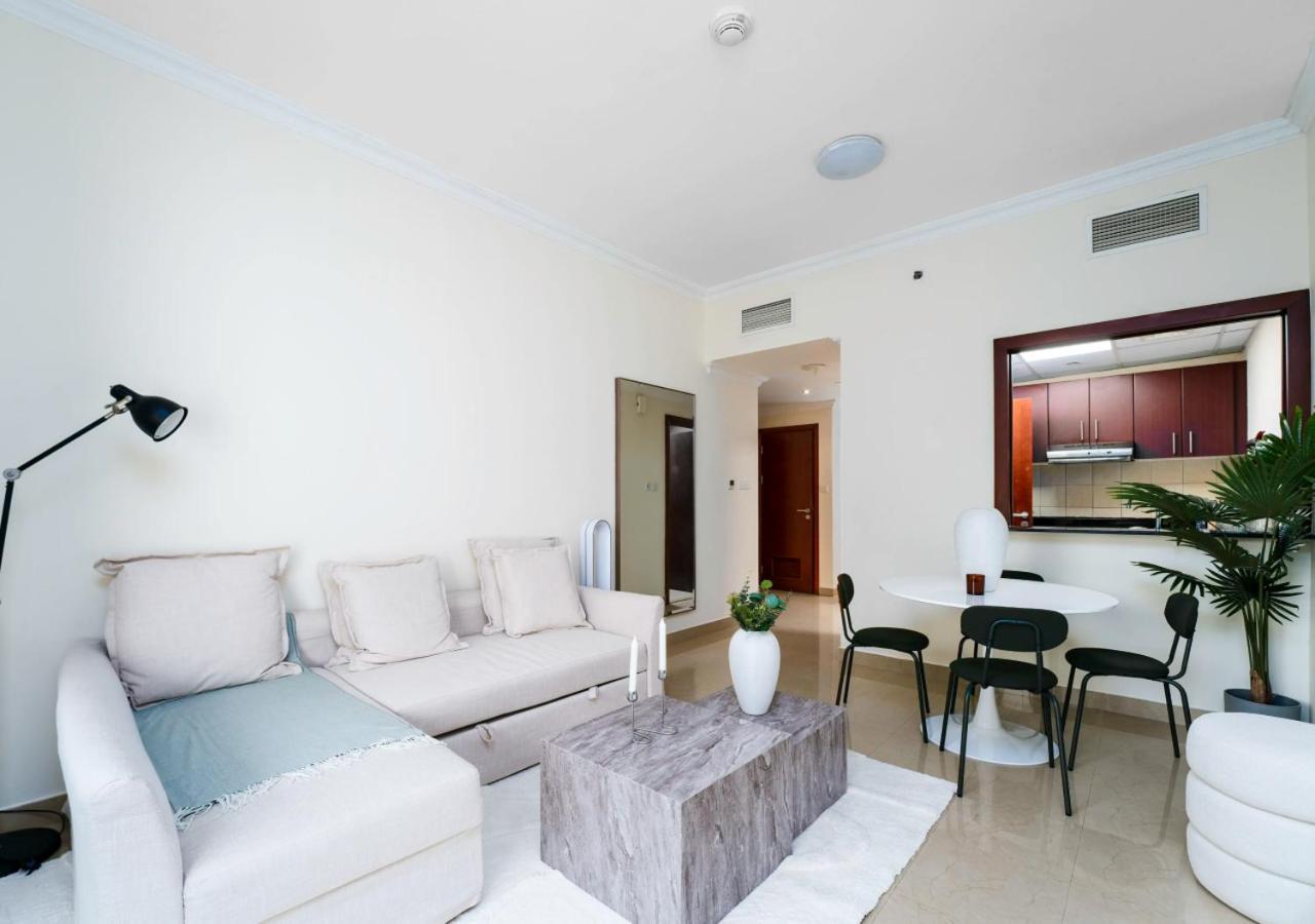 Apartment Perfect - 1bedroom With Full Marina View Dubai