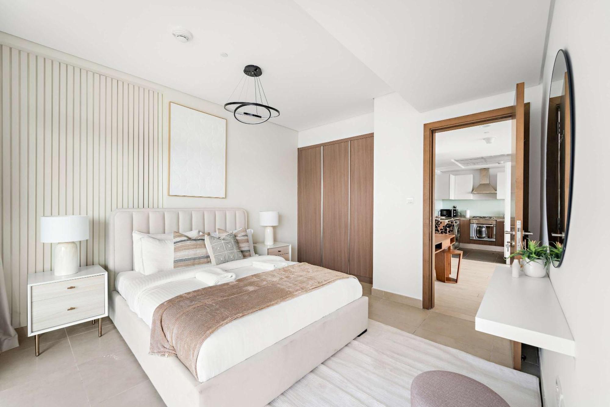 Silkhaus 1bdr In Azizi Aliyah In Theheart Of Al Jaddaf