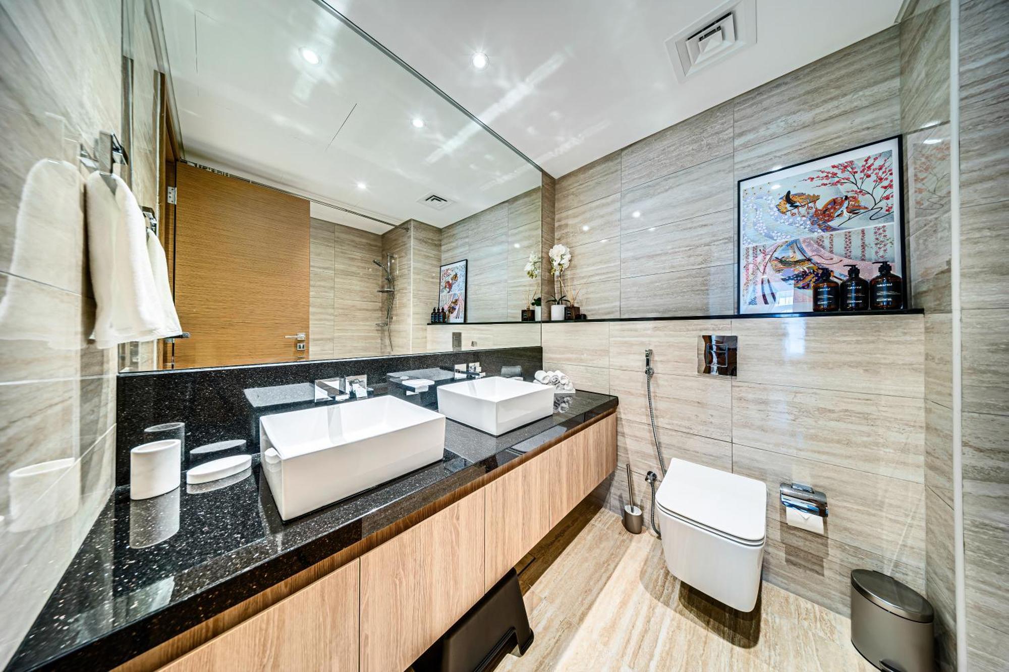 Luxury 3bd Study In Missoni With Private Elevator * Dubai