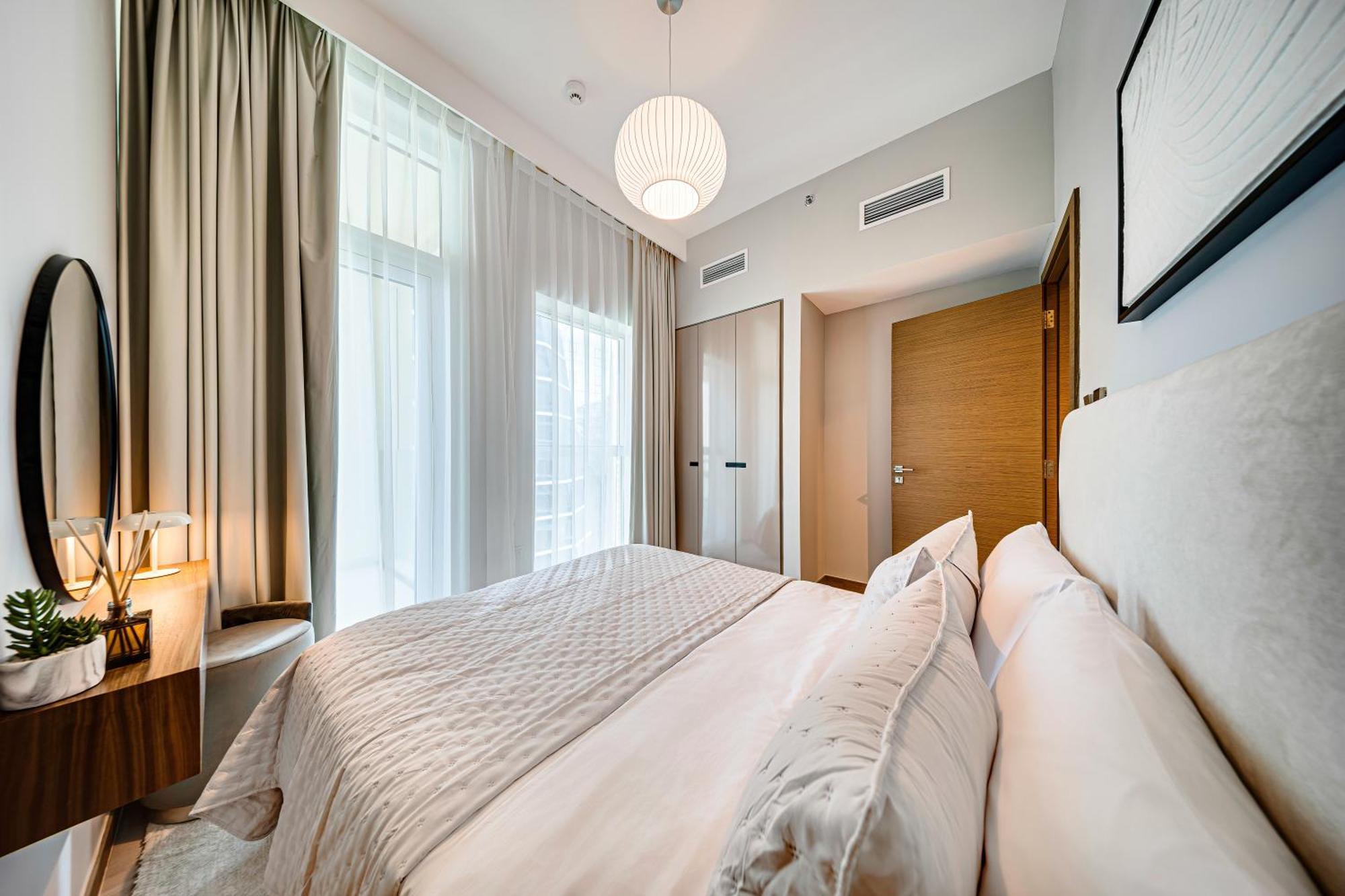 Luxury 3bd Study In Missoni With Private Elevator * Dubai