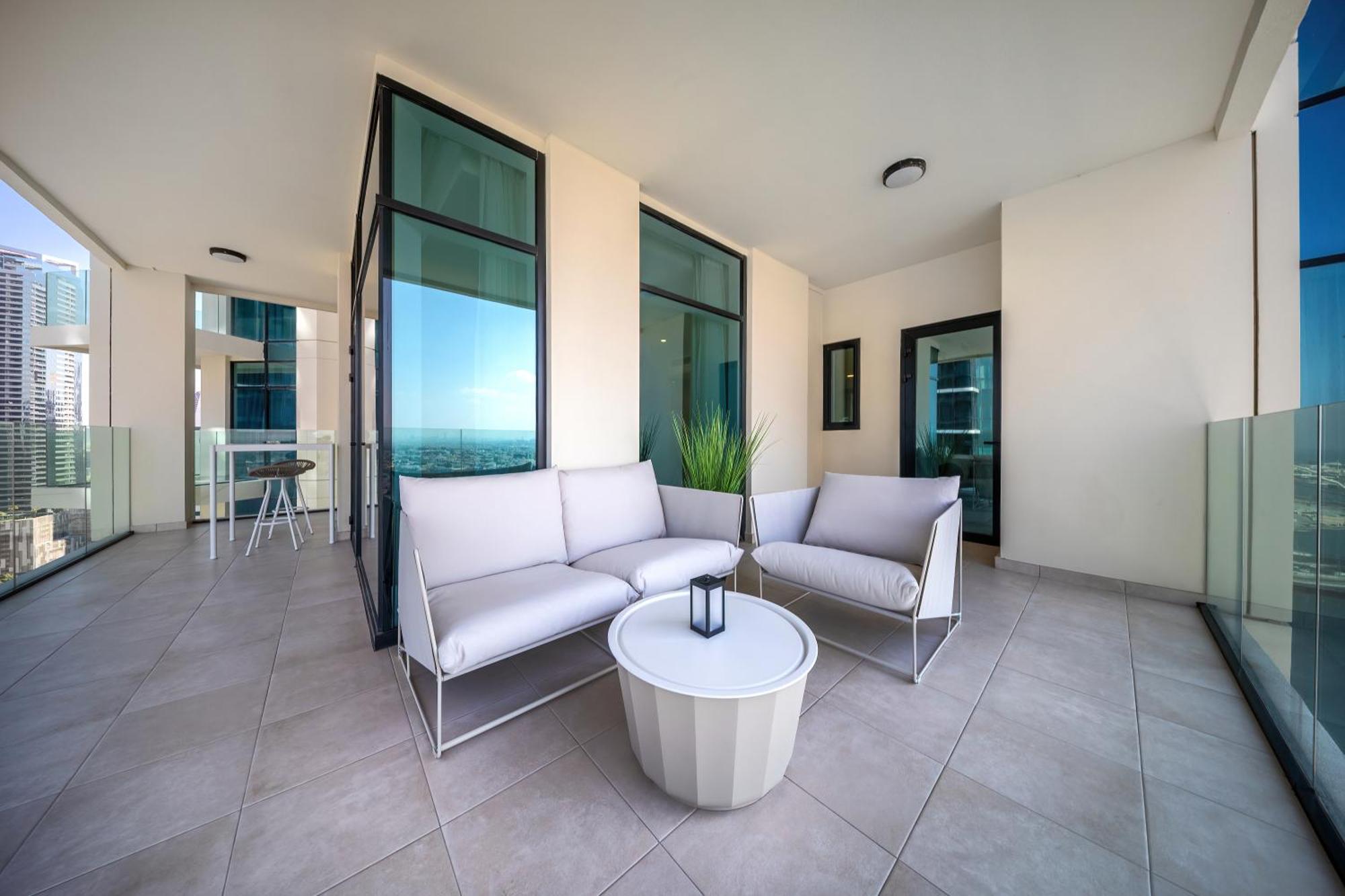 Apartment Luxury 3bd Study In Missoni With Private Elevator Dubai