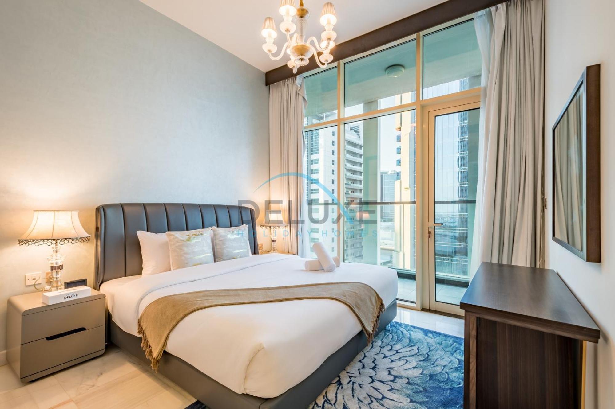 Apartment Weekly 3br With Overlooking Canal & Views By Deluxe Homes Dubai