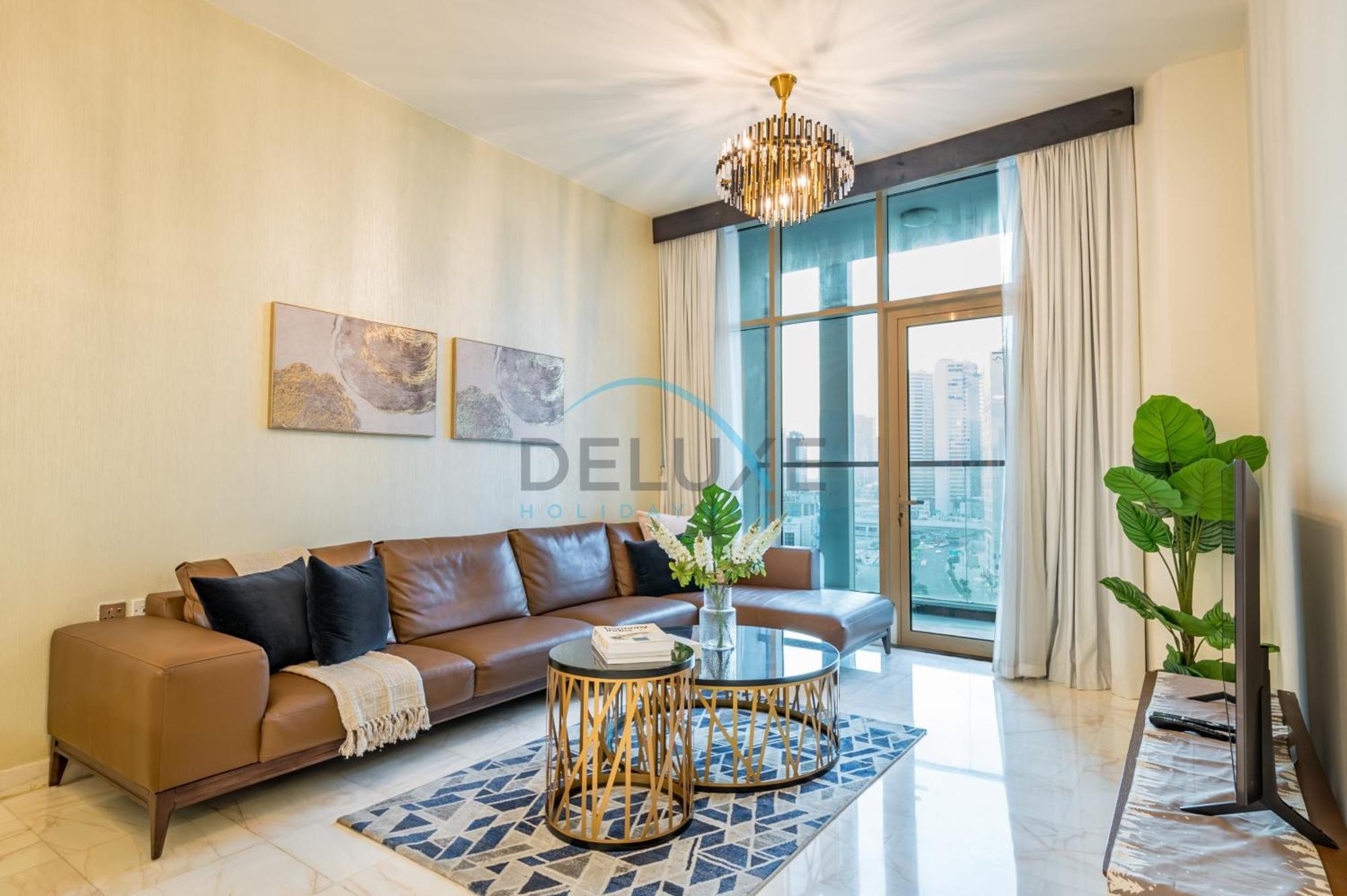 Weekly 3br With Overlooking Canal & Views By Deluxe Homes Dubai