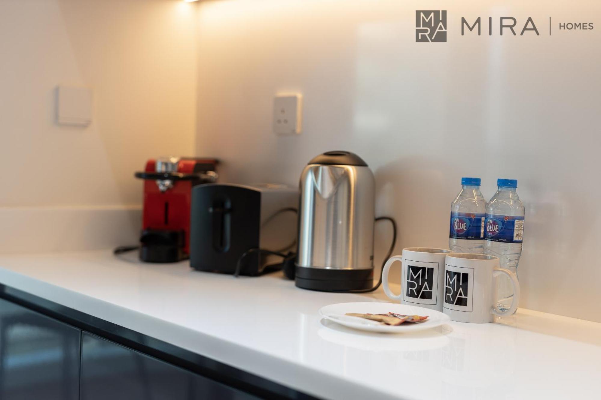 Mira Homes - Lovely New 1 Bedroom In Downtown