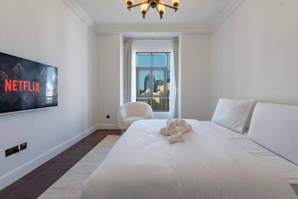 Full Burj Khalifa Views 1bdr With Private Hot Tub Apartment Dubai