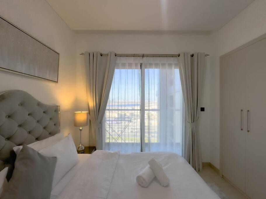 Cozy 1br 10 Min From Downtown * Dubai