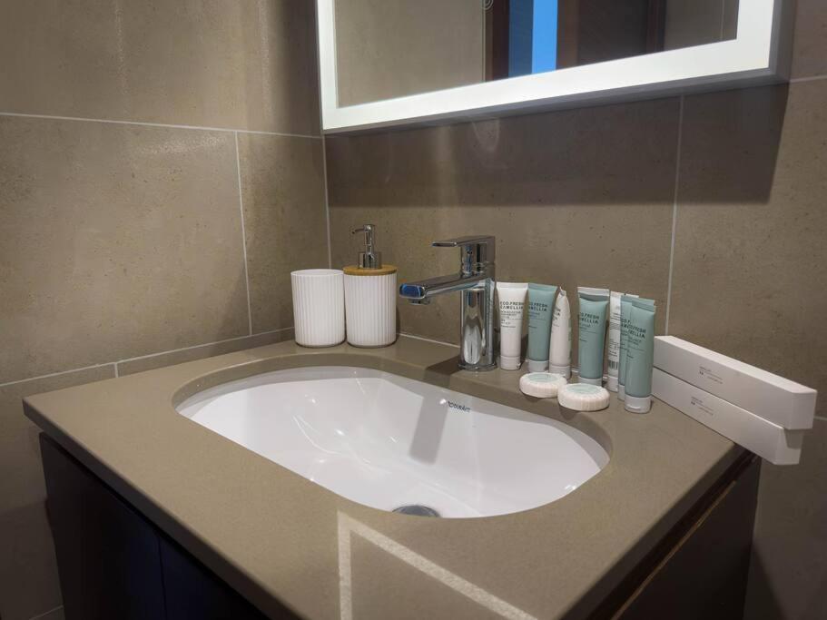Apartment Cozy 1br 10 Min From Downtown *