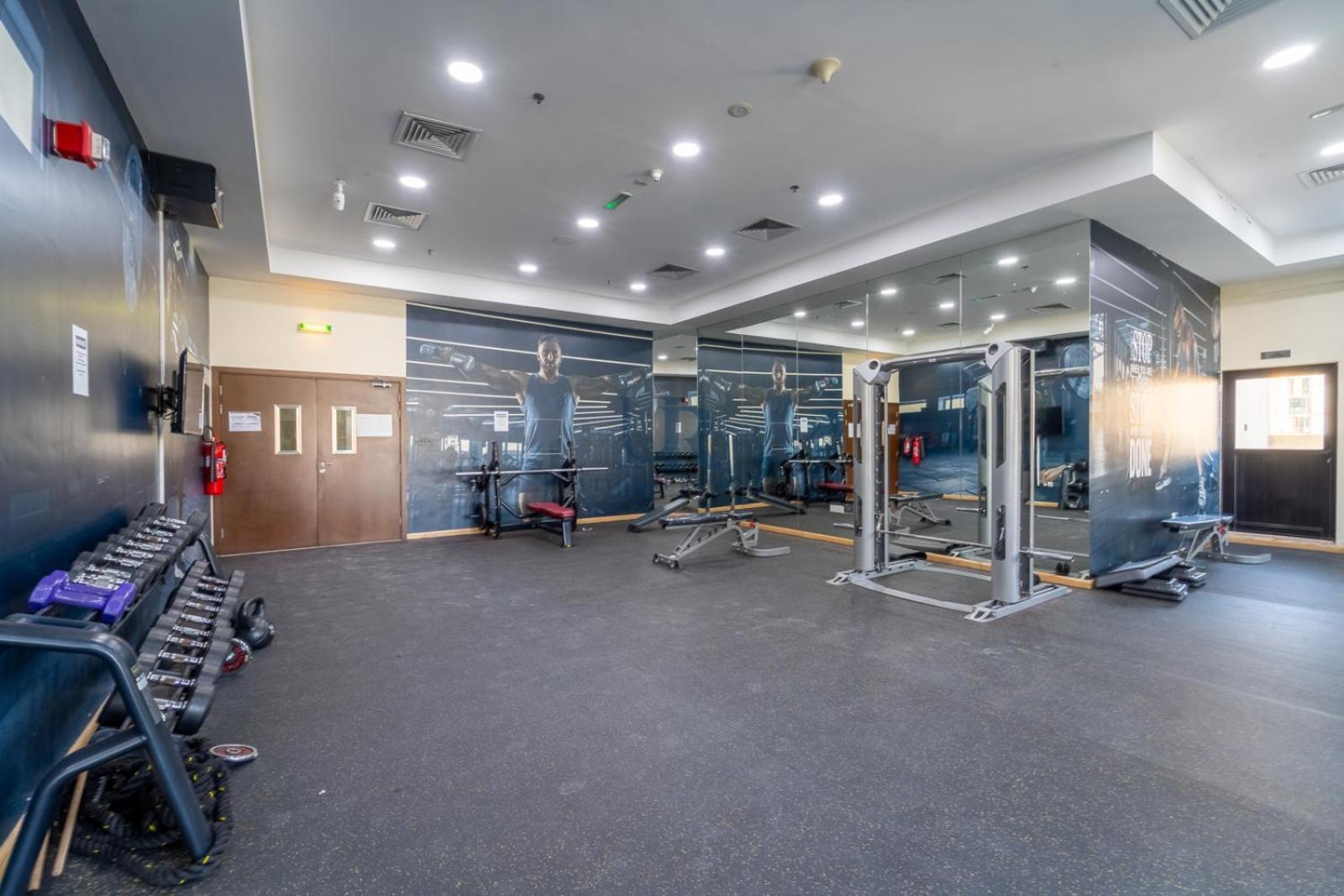 Huge 1-bedroom In Al Jaddaf Near Metro 11 Mins From Trade Fair