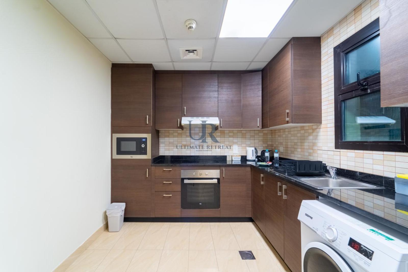 Apartment Huge 1-bedroom In Al Jaddaf Near Metro 11 Mins From Trade Fair