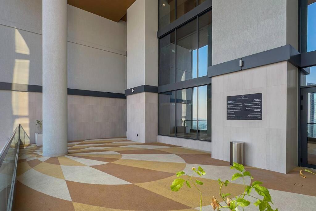 2br Luxury With Starry Ceiling Apartment