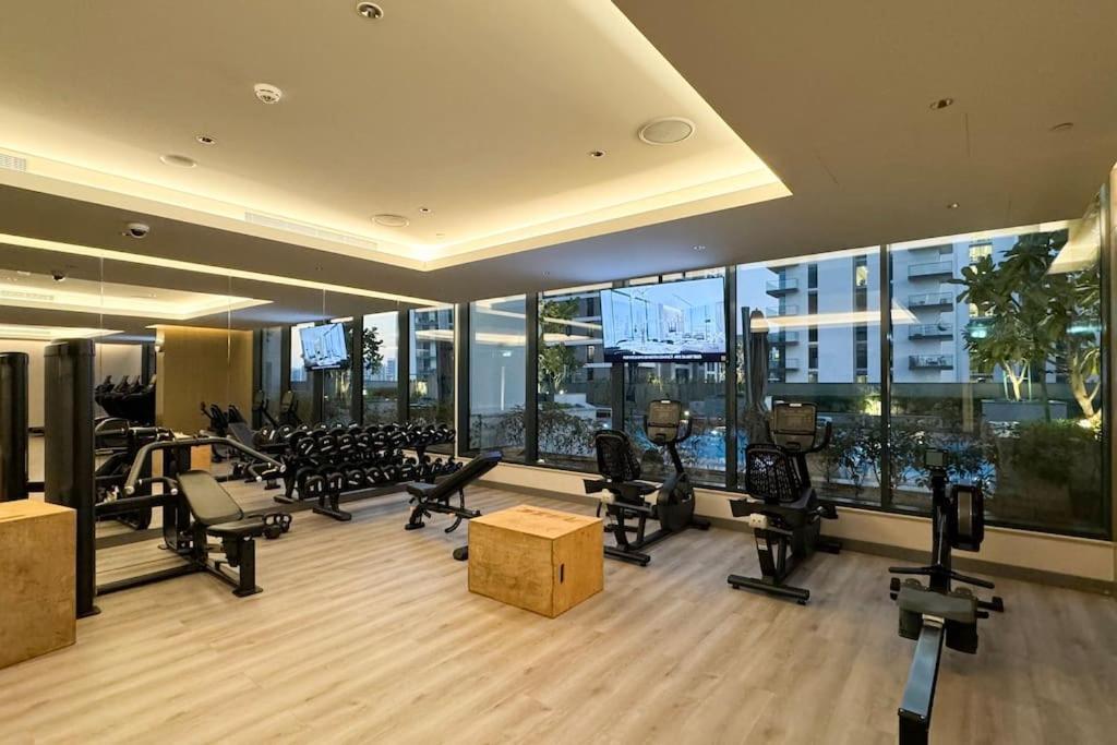 2br Luxury With Starry Ceiling Dubai