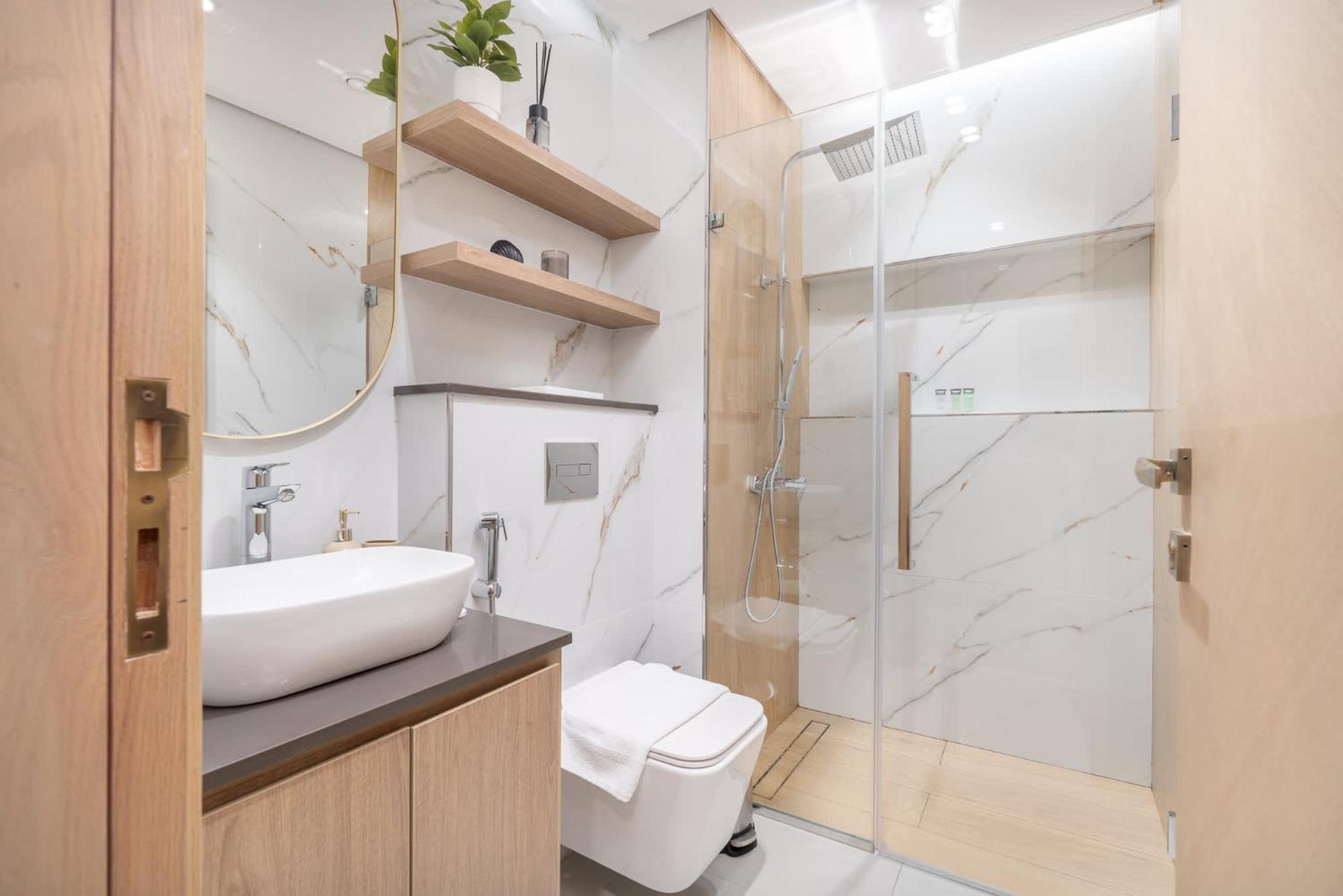 That Sleeps 2 And Near Circle Mall And Five, Jvc Dubai