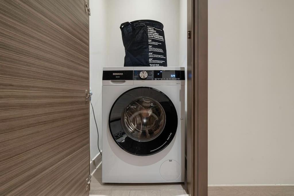 Apartment 2br Luxury With Starry Ceiling Dubai