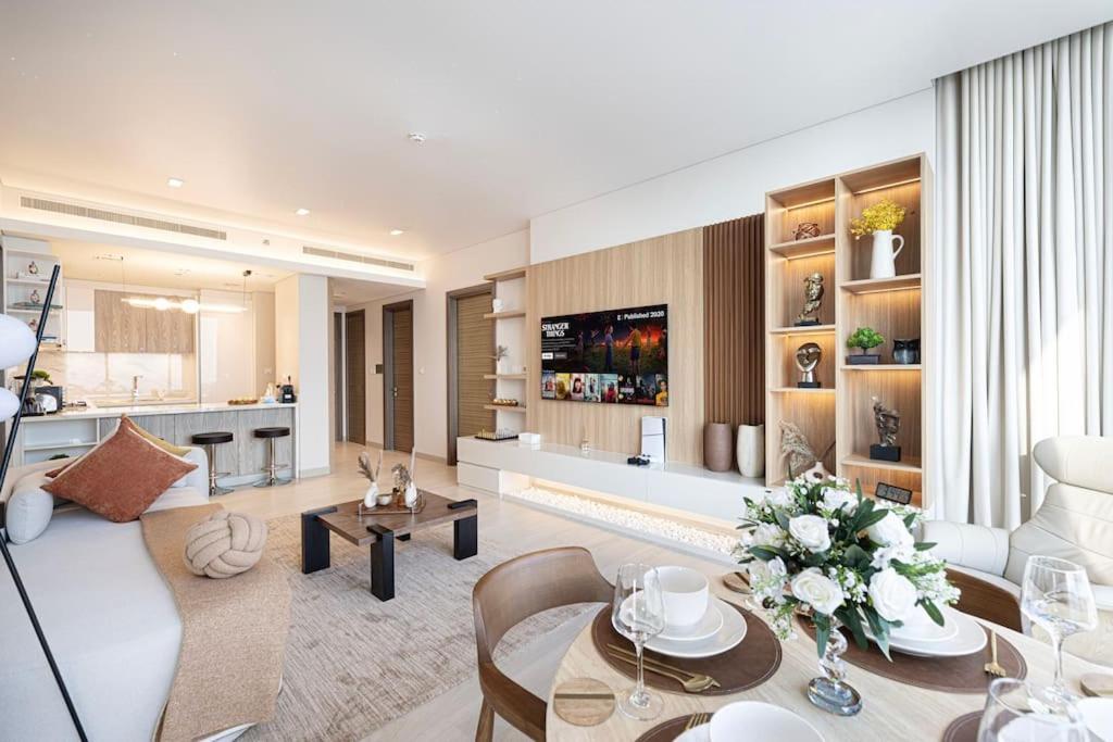 Apartment 2br Luxury With Starry Ceiling