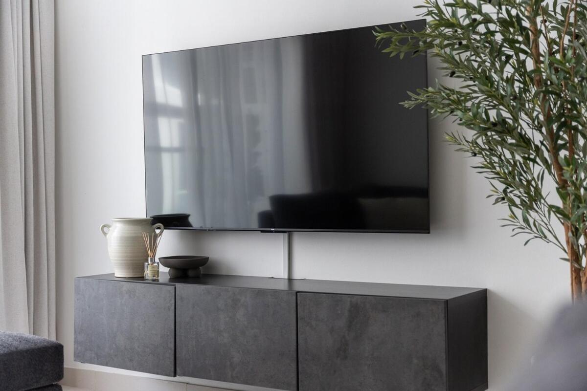 Apartment Heavenly 1-bedroom With Modern Dining Area In Meydan Dubai