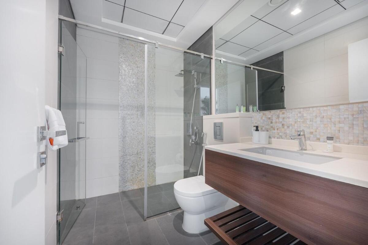 Heavenly 1-bedroom With Modern Dining Area In Meydan Apartment Dubai