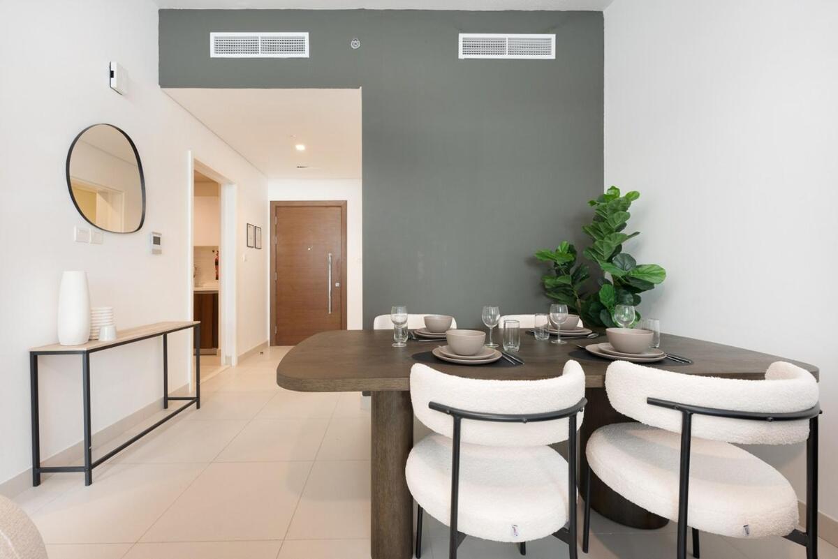 Apartment Heavenly 1-bedroom With Modern Dining Area In Meydan Dubai