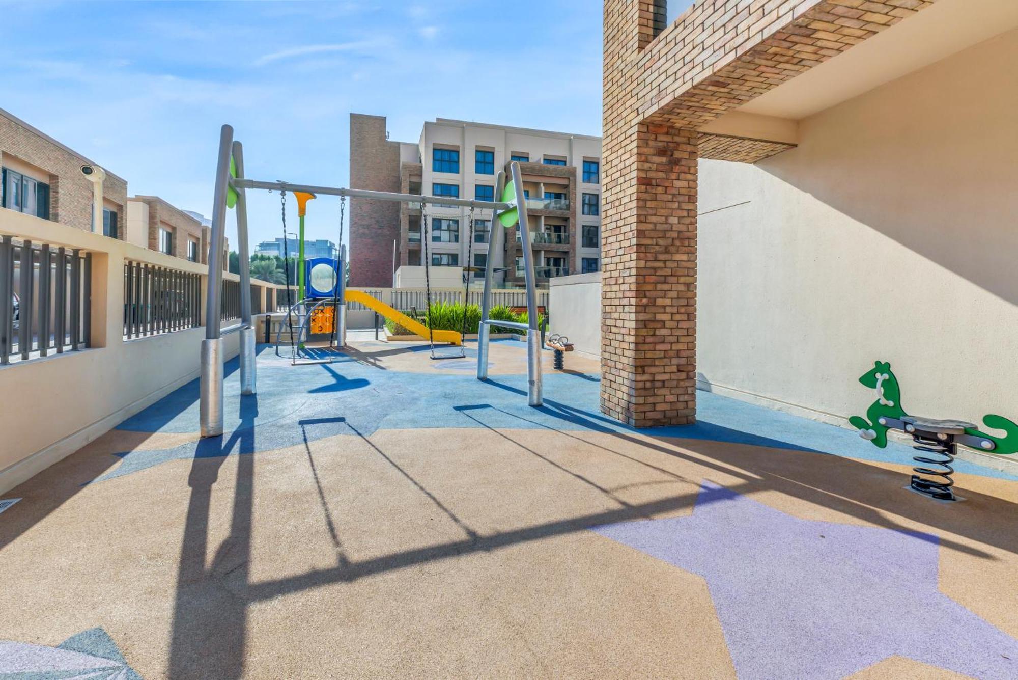 New! Spacious 1bhk With Maids - Jvc * Dubai