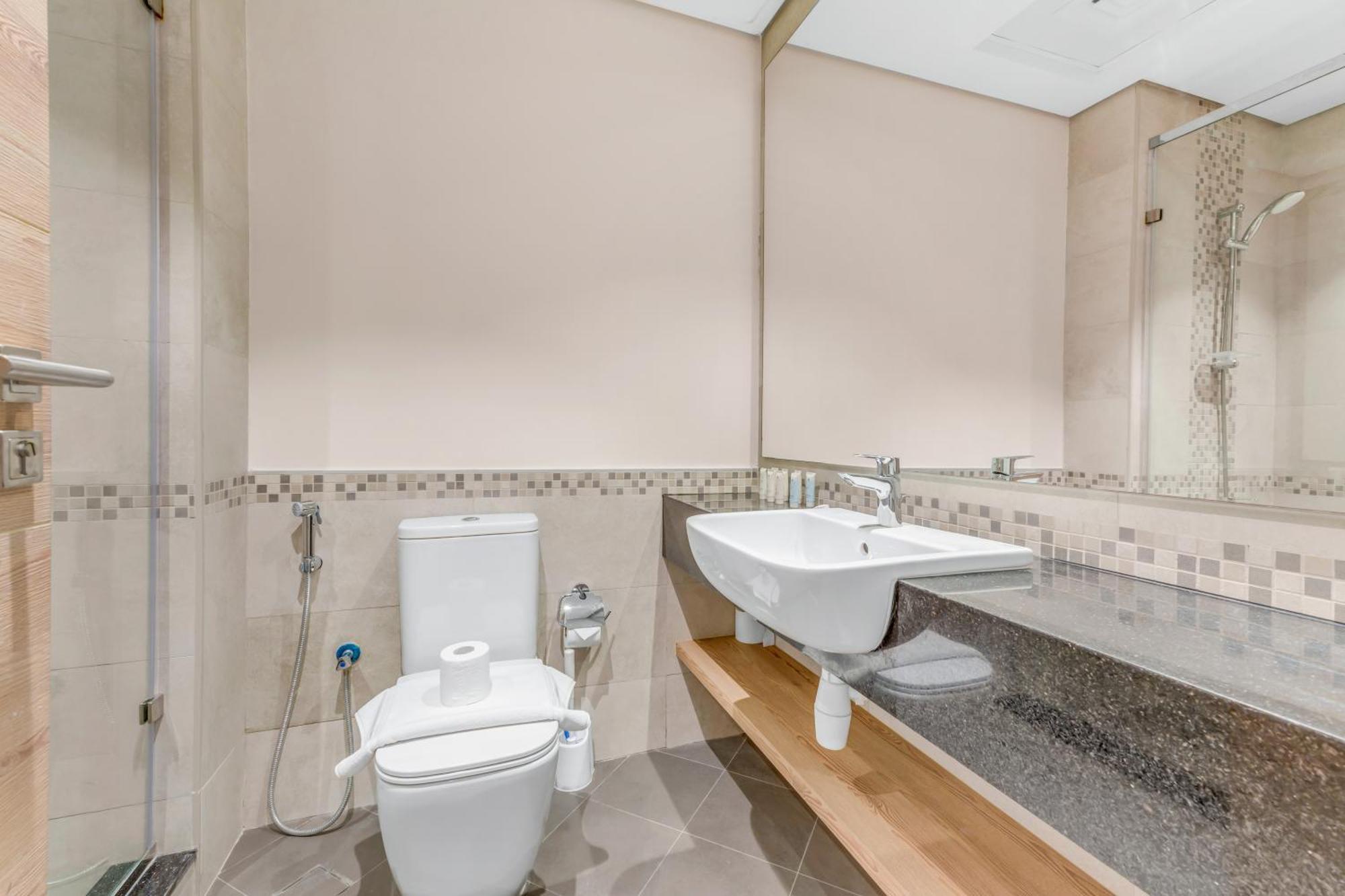 New! Spacious 1bhk With Maids - Jvc