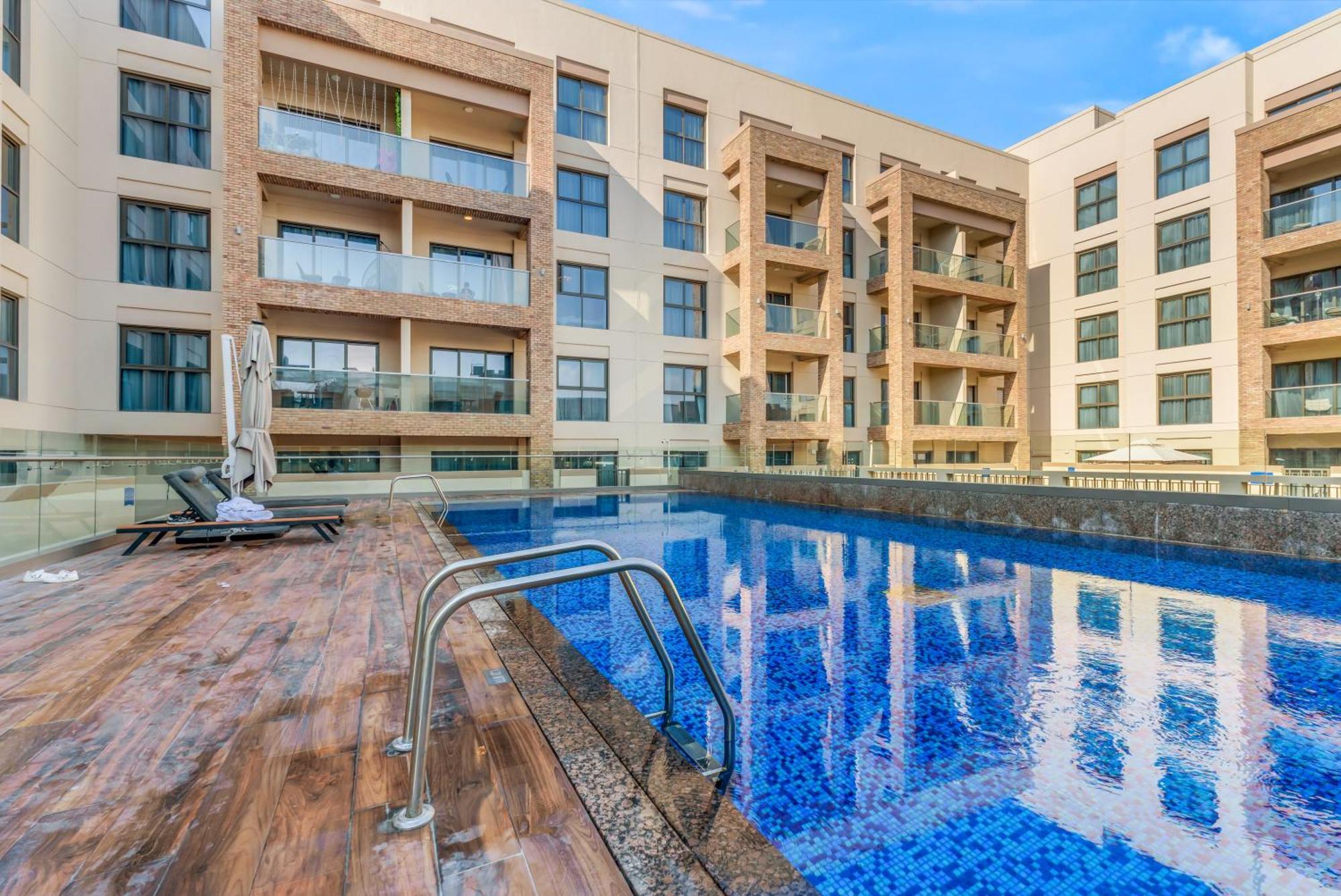 New! Spacious 1bhk With Maids - Jvc Apartment