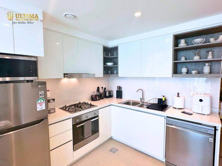 Elegant 2br Burj Khalifa View-downtown Views Ii