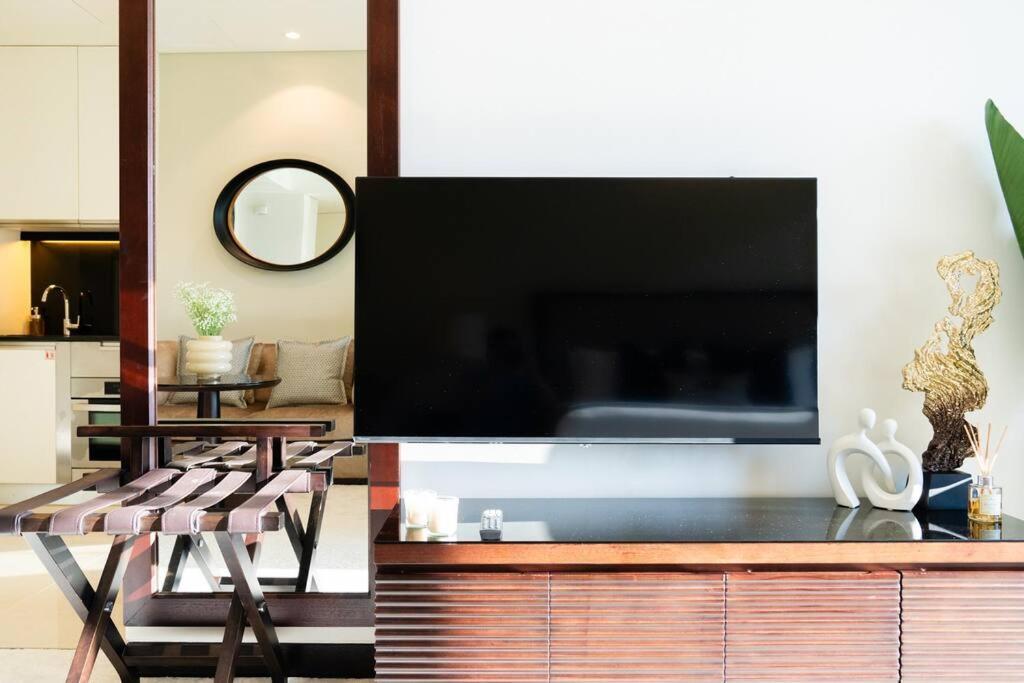 Magnificent Studio, Emaar Residences Marina Dubai