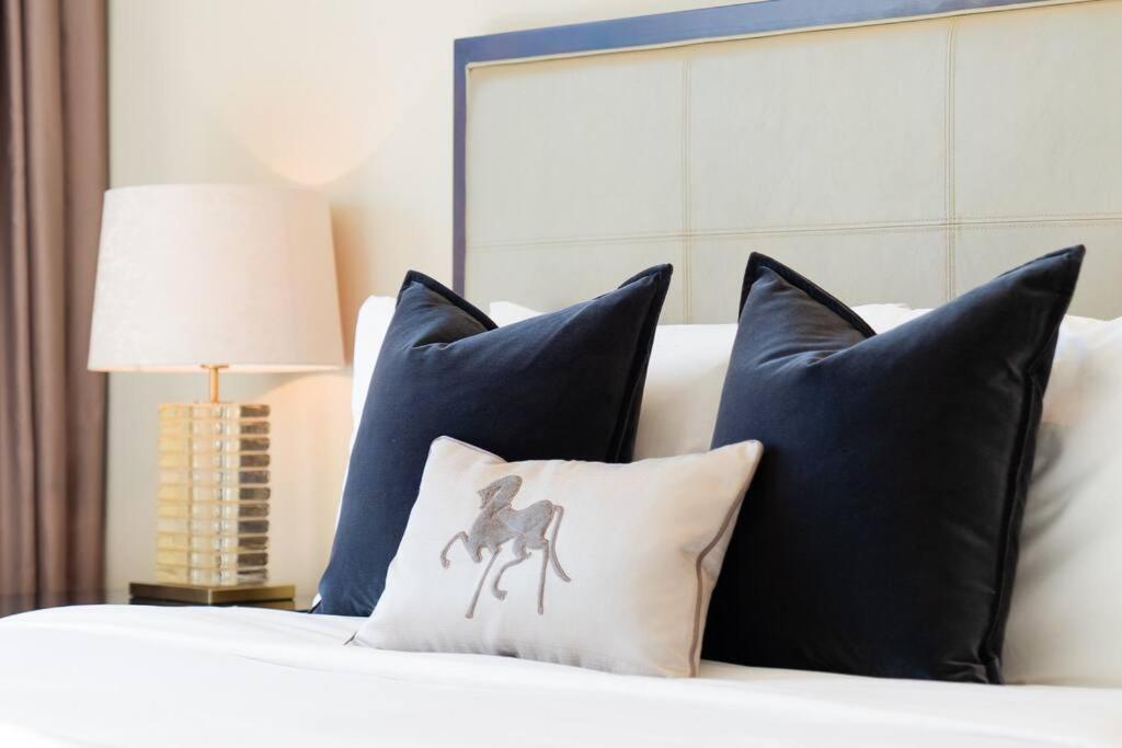 Magnificent Studio, Emaar Residences Marina Dubai