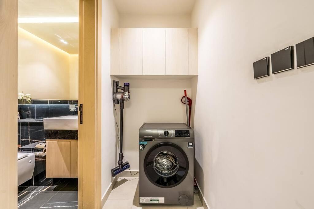 Apartment Dazzling 1br-binghatti Rose-jvc Dubai
