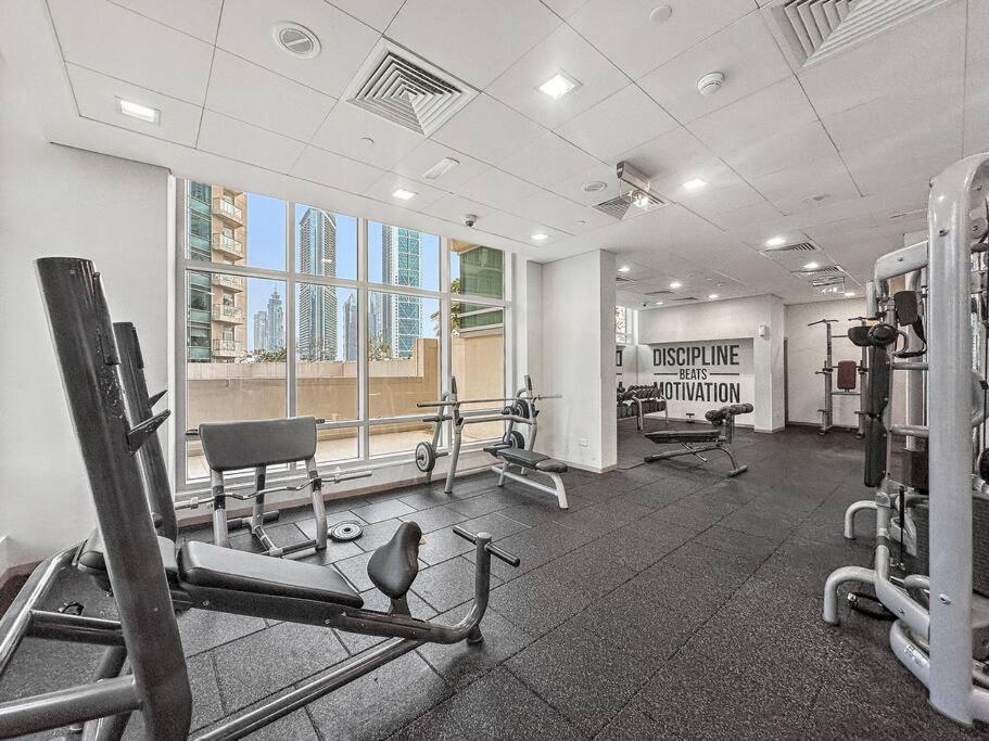 Apartment First Class 1br Modern Downtown Oasis *