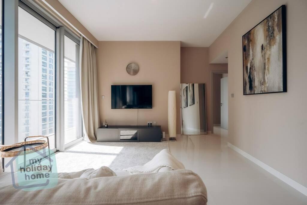 Beautiful 1br In Emaar Beachfront With Private Access Apartment Dubai