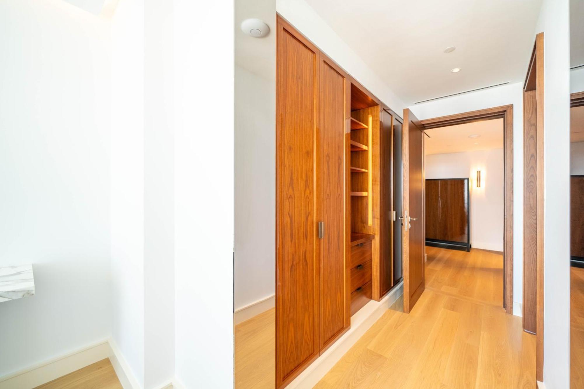 Apartment Lana By The Dorchester Collection - Glamorous Three Bedroom