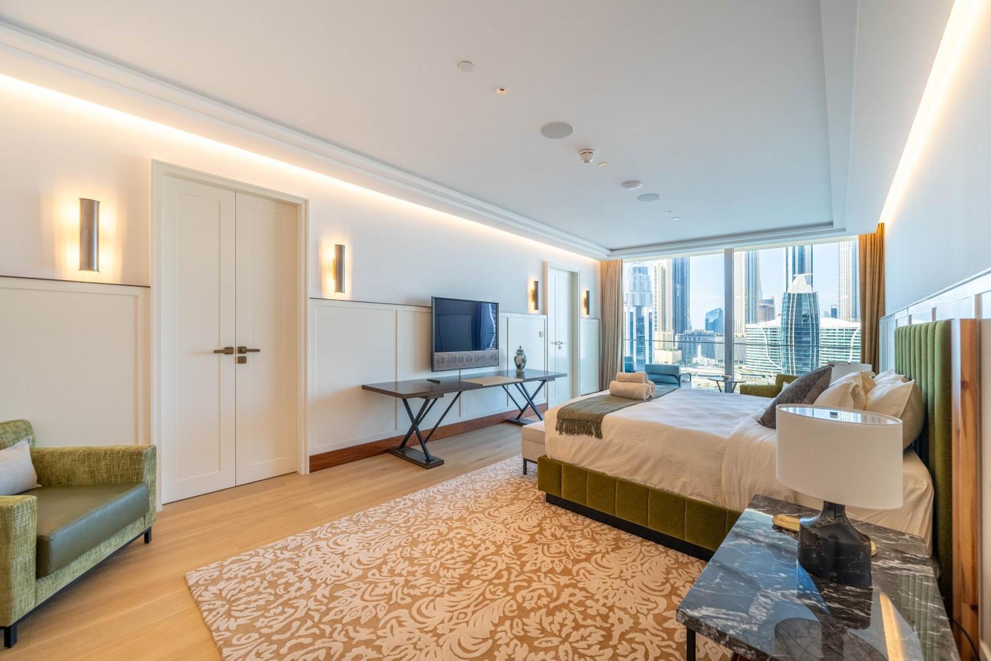 Lana By The Dorchester Collection - Glamorous Three Bedroom